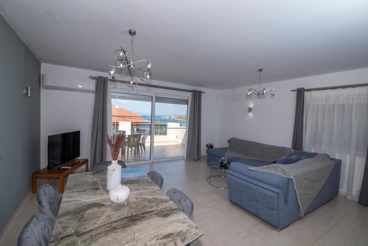 Mary'S Luxury Apartment Elaia. Лакония Экстерьер фото
